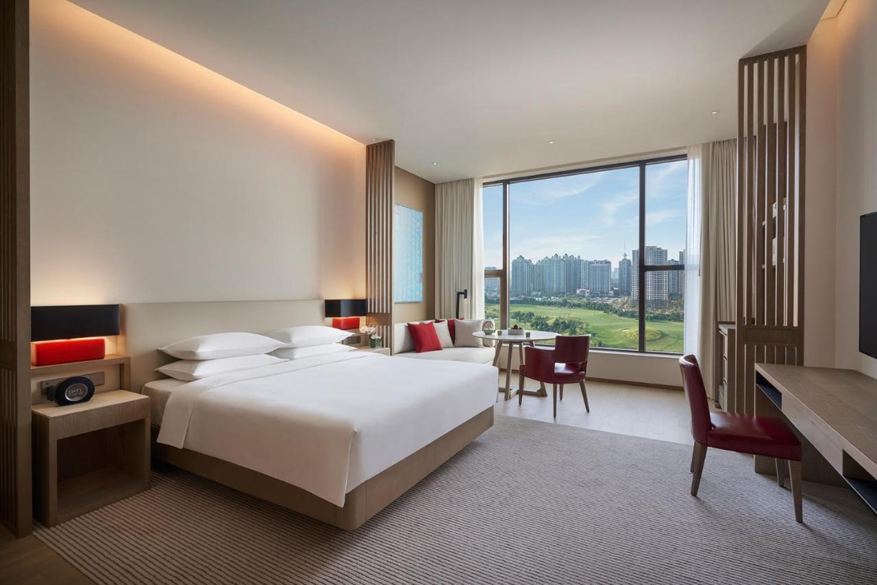 Отель Hyatt Regency Zhuzhou Экстерьер фото
